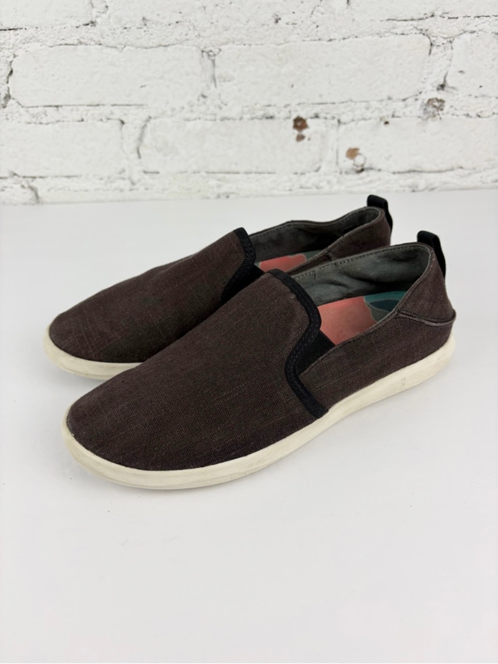 Olukai Hale’iwa Olona Brown Black Canvas Slip On Loafer 7.5